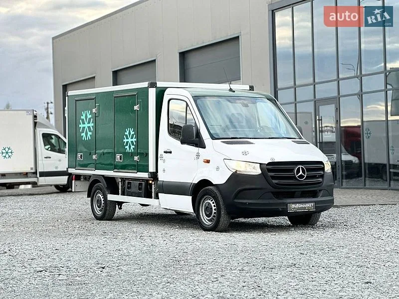 Mercedes-Benz Sprinter 2022